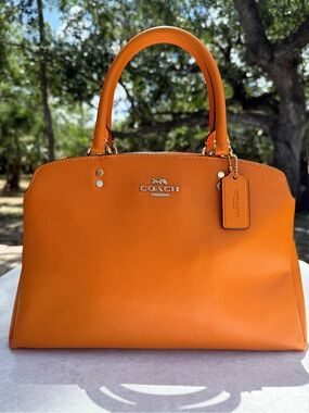 Coach Lillie Carryall in Sunbeam Orange – Structured Leather Satchel